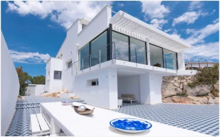 Luxuriöse Villa nahe der romantischen Bucht Granadella