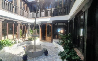 Herrschaftliche Villa am Strand von Las Rotas in Dénia