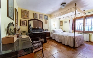 Herrschaftliche Villa am Strand von Las Rotas in Dénia
