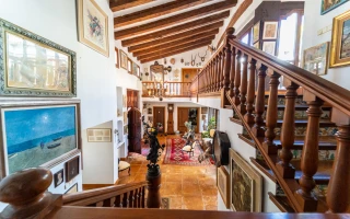 Herrschaftliche Villa am Strand von Las Rotas in Dénia