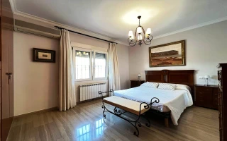 Beindruckende Villa im charmanten Dorf Beniarbeig