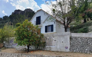 Grossprojekt und Hotel in Vall de Laguar