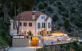 Grossprojekt und Hotel in Vall de Laguar