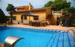 Finca in Dénia – La Pedrera mit traumhafter Parkanlage