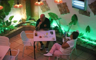 Pub im Zentrum von Dénia – Traditionsobjekt zu verkaufen