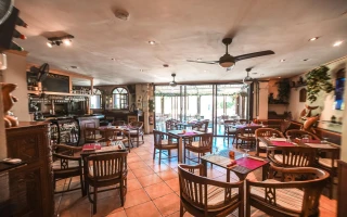 Bar / Restaurant – Übernahme eines etablierten Bistros / Restaurant direkt am Mittelmeer (Dénia)