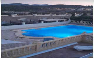 Stilvolles Reihenendhaus in Monte Gata