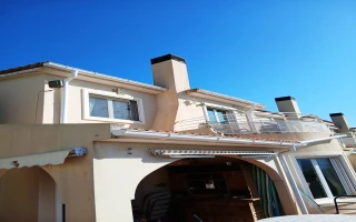 Stilvolles Reihenendhaus in Monte Gata