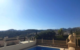 Stilvolles Reihenendhaus in Monte Gata