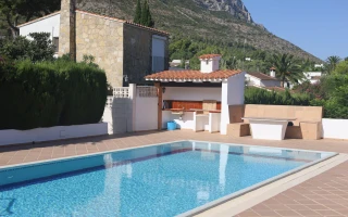 Sonnige Villa in Dénia am Móntgo