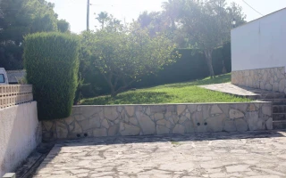 Sonnige Villa in Dénia am Móntgo
