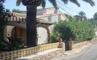 Sonnige Villa in Dénia am Móntgo