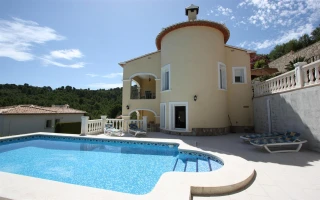 Chalet in Porta de Orba mit Panoramablick