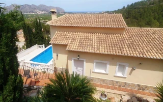Chalet in Porta de Orba mit Panoramablick